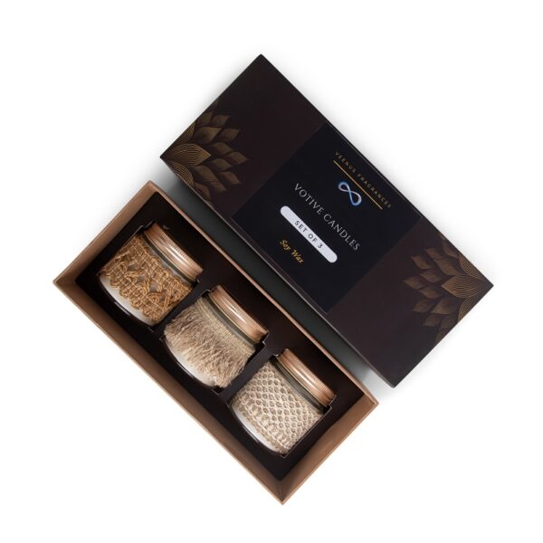 Festive Handcrafted Candle Set of 3 - Image 4